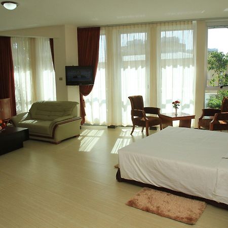 Aphrodite International Hotel Addis Ababa Exterior photo