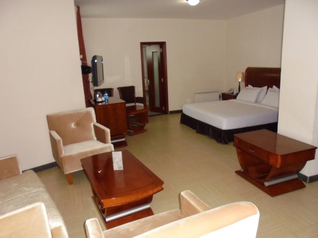 Aphrodite International Hotel Addis Ababa Exterior photo